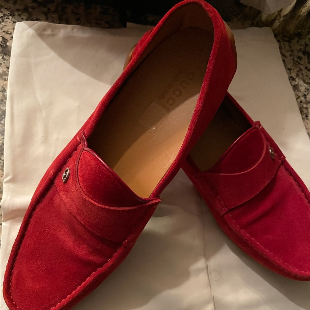 Gucci Men Suede Interlocking GG Loafer